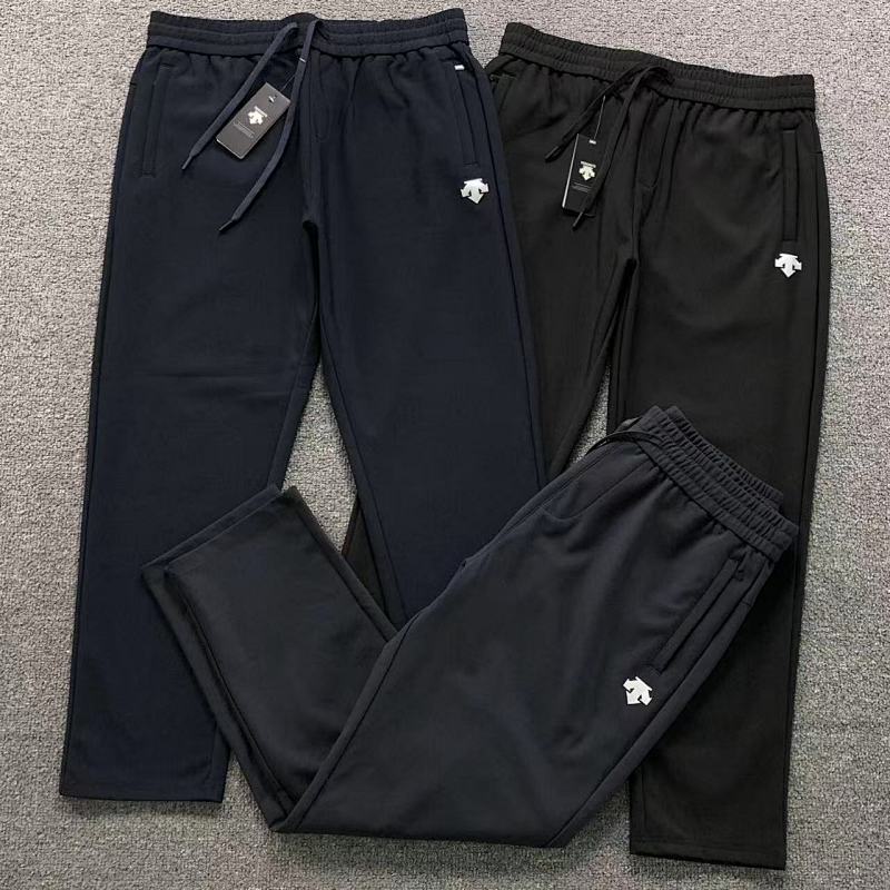 DESCENTE TROUSERS 2110201101（im 170cm 60kg i wear size 3XL in the phot）