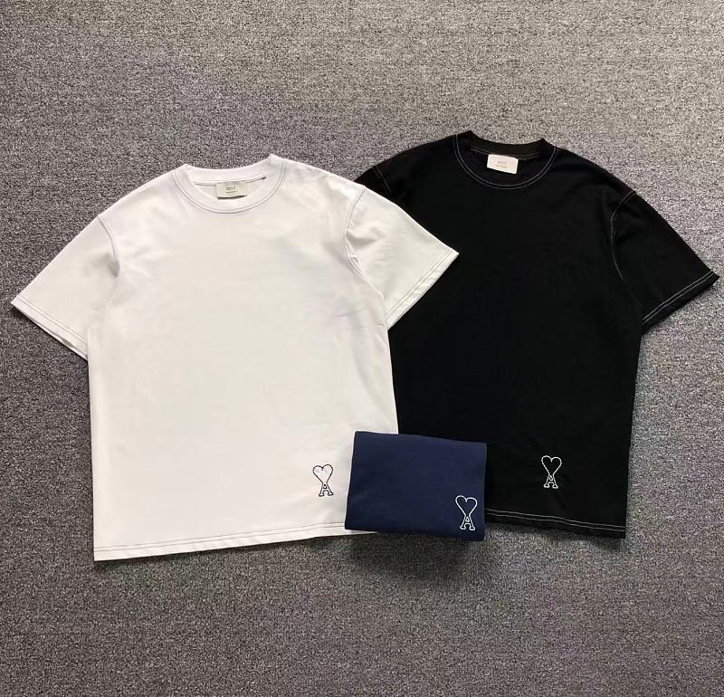 AMI T-SHIRT 4205081277（im 170cm 60kg i wear size M in the phot）