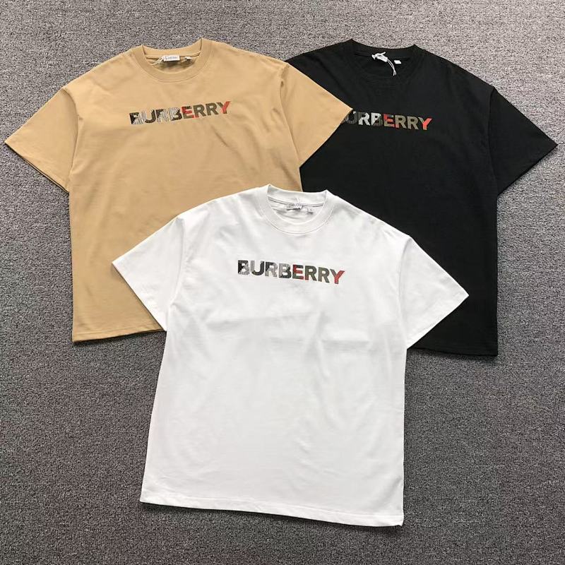 BURBERRY T-SHIRT 521175919（im 170cm 60kg i wear size M in the phot）