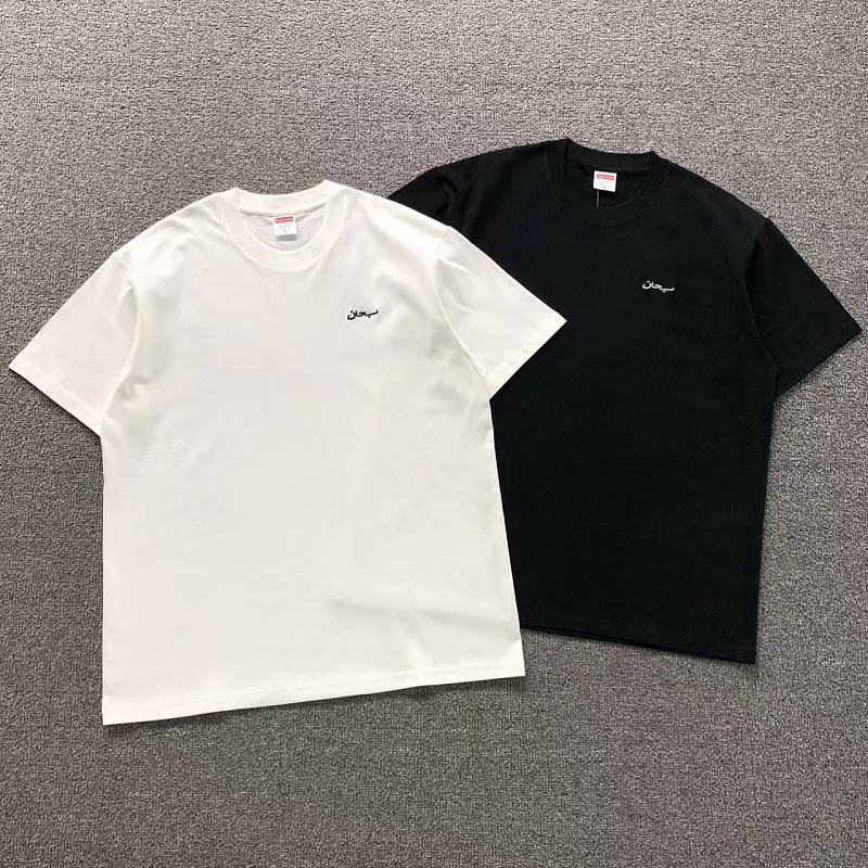 SUPREME T-SHIRT 5241701123（im 170cm 60kg i wear size M in the phot）
