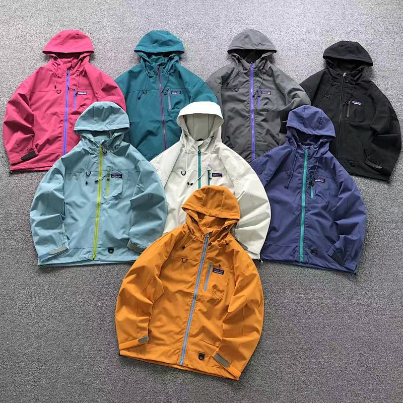 PATAGONIA TRENCH COAT 560107108（im 170cm 60kg i wear size S in the phot）