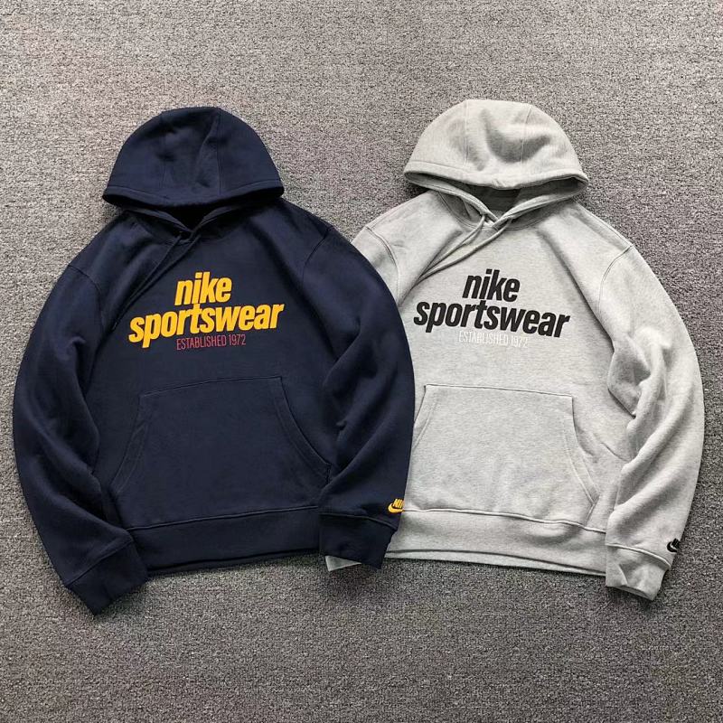 NIKE HOODIE 3109293919（im 170cm 60kg i wear size L in the phot）