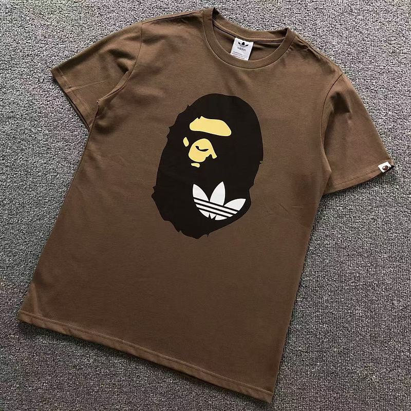 ADIDAS BAPE T-SHIRT 4206050598（im 170cm 60kg i wear size M in the phot）