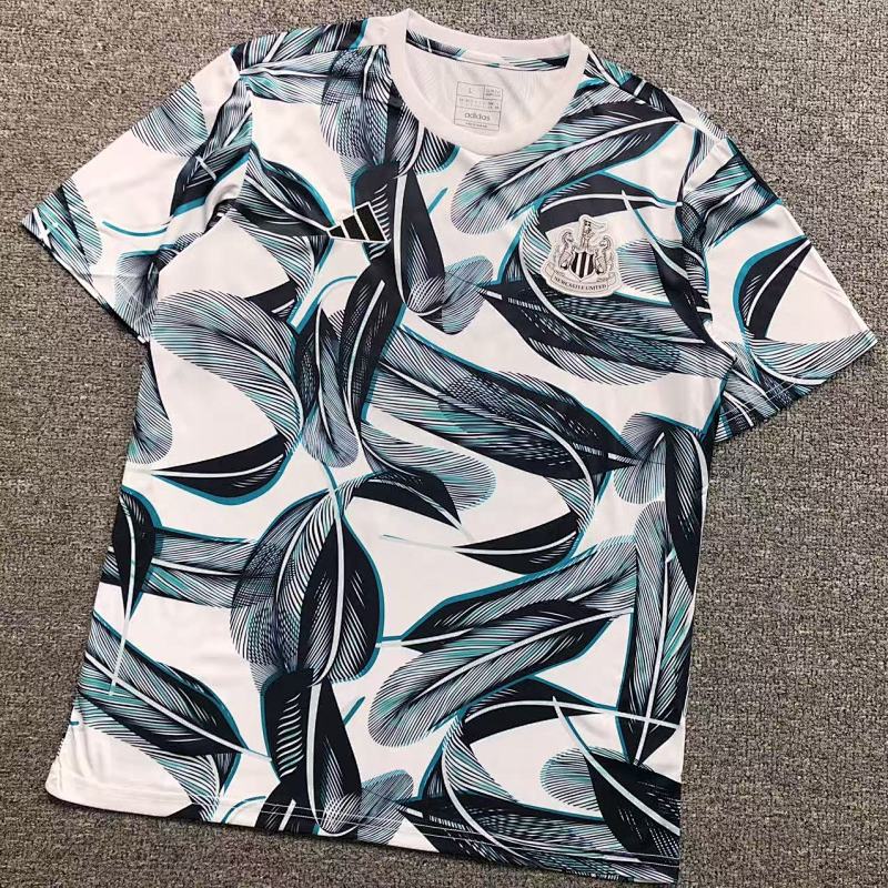 FOOTBALL T-SHIRT 31030427002（im 170cm 55kg i wear size L in the phot）