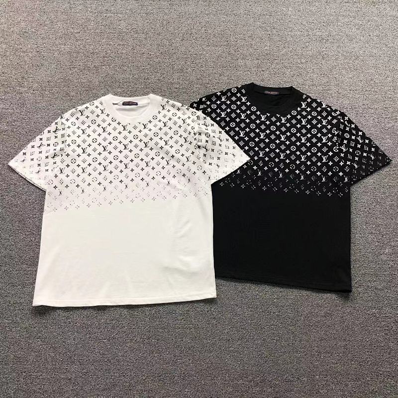 LV T-SHIRT 5240704147（im 170cm 60kg i wear size L in the phot）