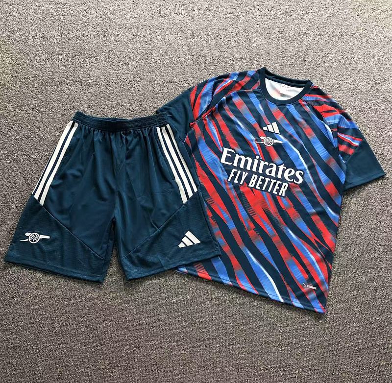 FOOTBALL T-SHIRT SHORTS 129421002（im 170cm 60kg i wear size L in the phot）