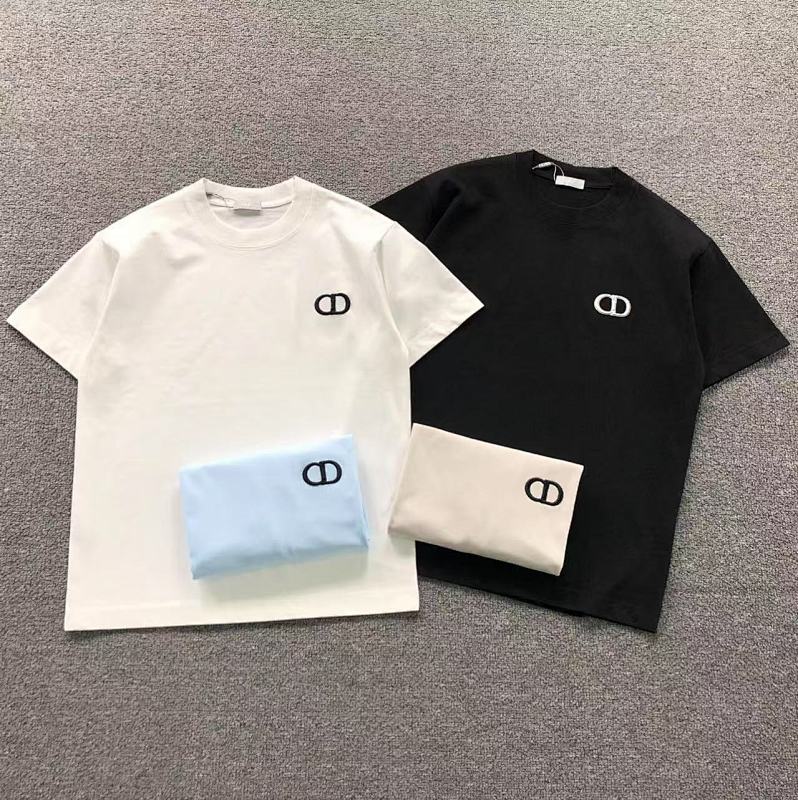 DIOR T-SHIRT 56241181（im 170cm 60kg i wear size M in the phot）