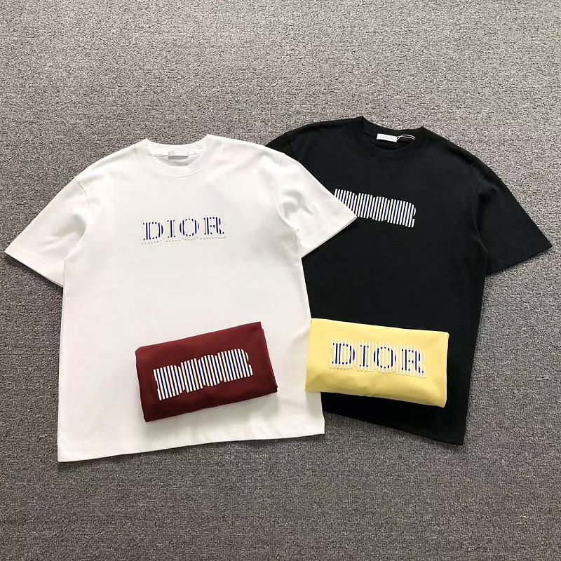 DIOR T-SHIRT 3206100221（im 170cm 60kg i wear size M in the phot）