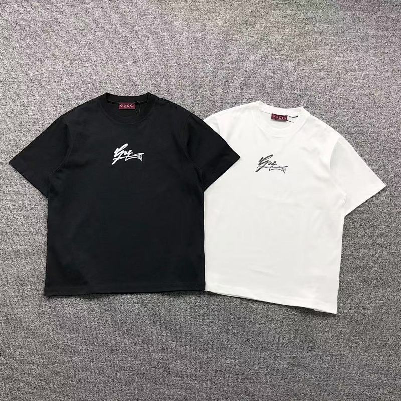 GUCCI T-SHIRT 312022501（im 170cm 57kg i wear size M in the phot）