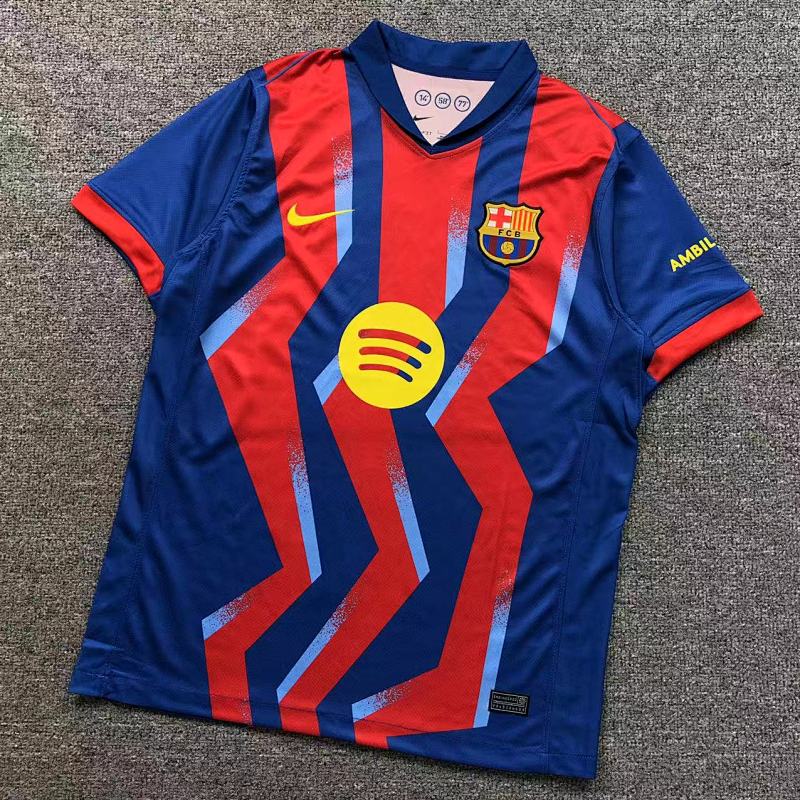 FOOTBALL T-SHIRT 11121322002（im 170cm 60kg i wear size L in the phot）
