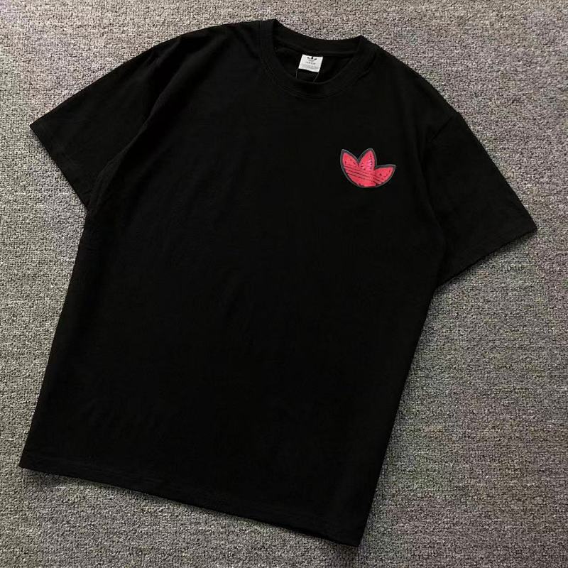 ADIDAS T-SHIRT 2111011101（im 170cm 60kg i wear size L in the phot）