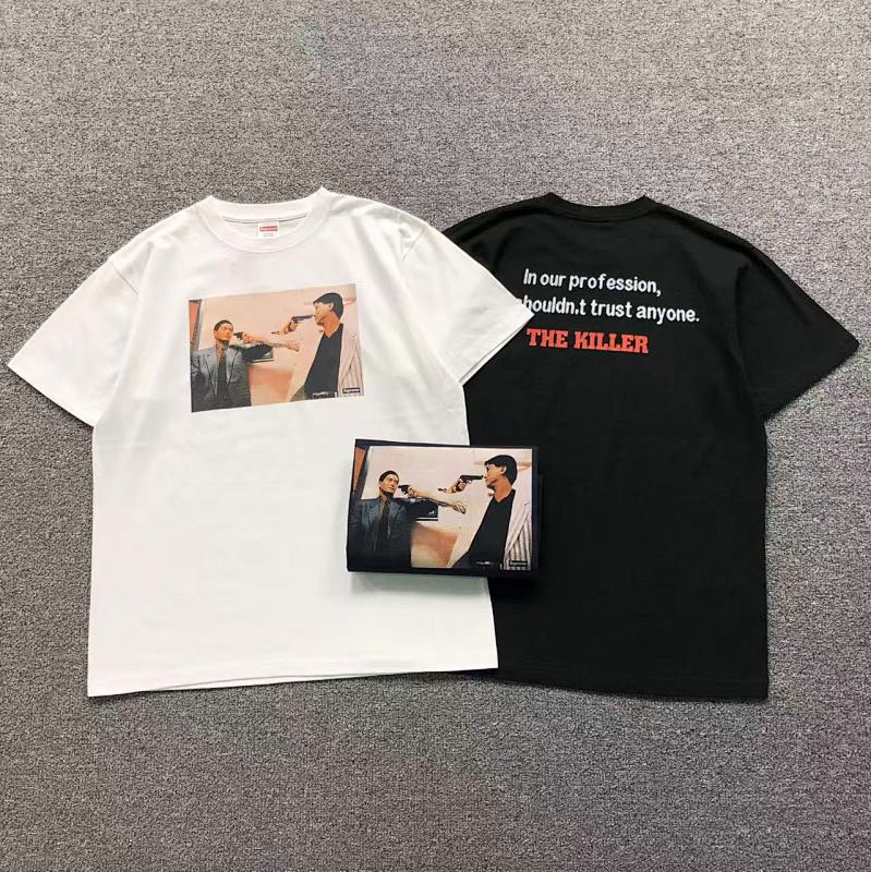 SUPREME T-SHIRT 1110291102（im 170cm 60kg i wear size L in the phot）