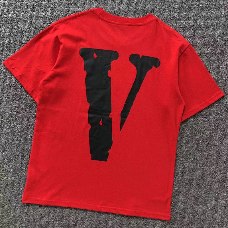 VLONE T-SHIRT 504159691（im 170cm 60kg i wear size S in the phot）