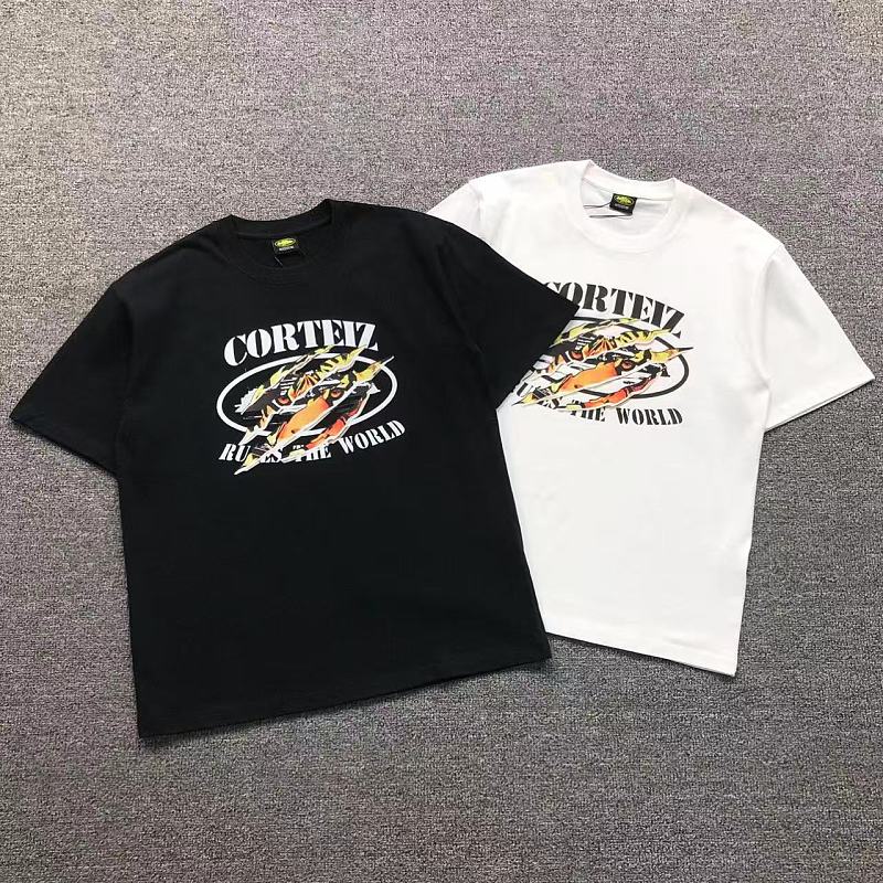 CORTEIZ T-SHIRT 5241811478（im 170cm 60kg i wear size M in the phot）