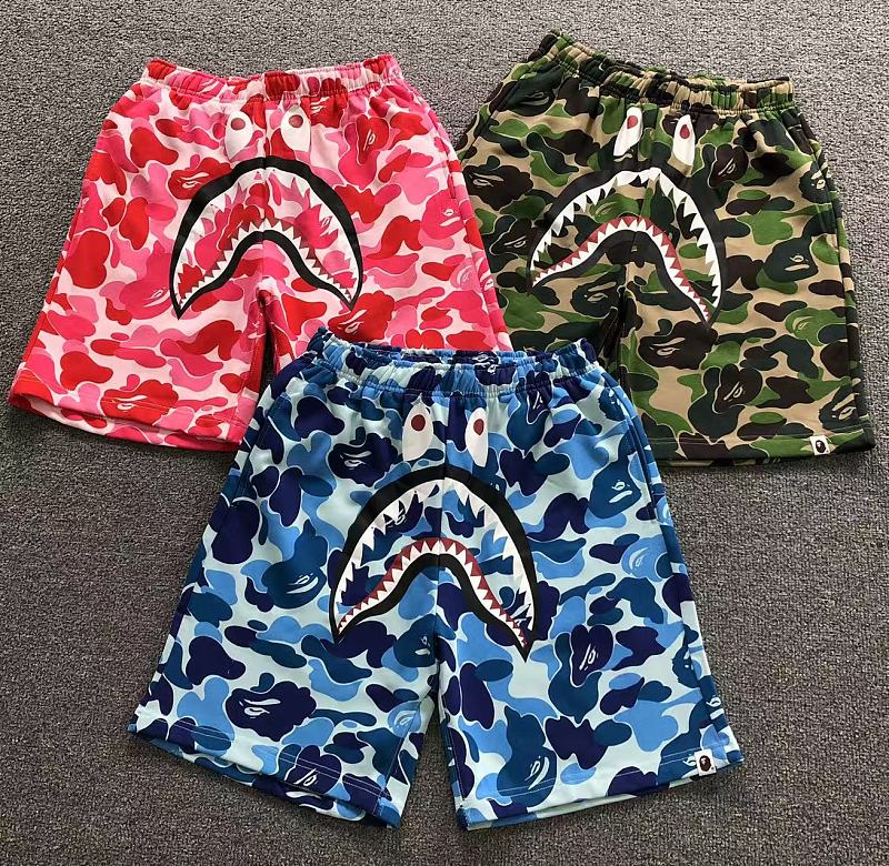 BAPE SHORTS 1262327159 （im 170cm 60kg i wear size M in the phot）