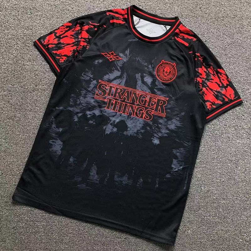 FOOTBALL T-SHIRT 1232528002（im 170cm 65kg i wear size L in the phot）