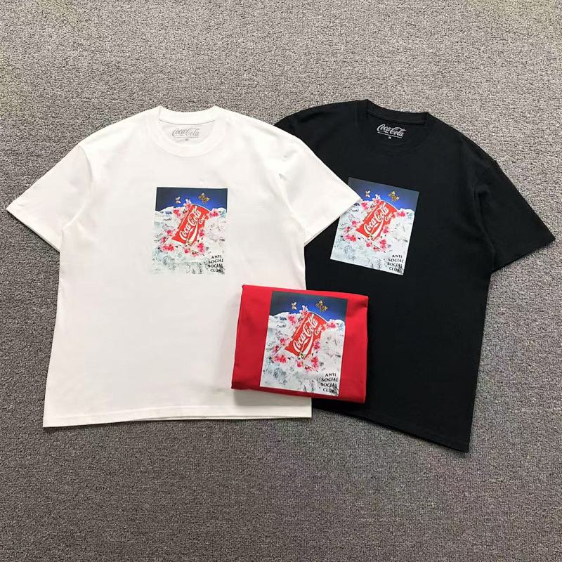 ANTI SOCIAL SOCIAL CLUB T-SHIRT 3108272202（im 170cm 60kg i wear size M in the phot）