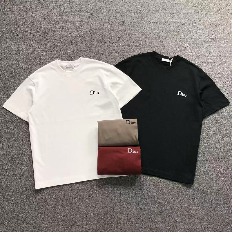 DIOR T-SHIRT 5261001147（im 170cm 60kg i wear size M in the phot）