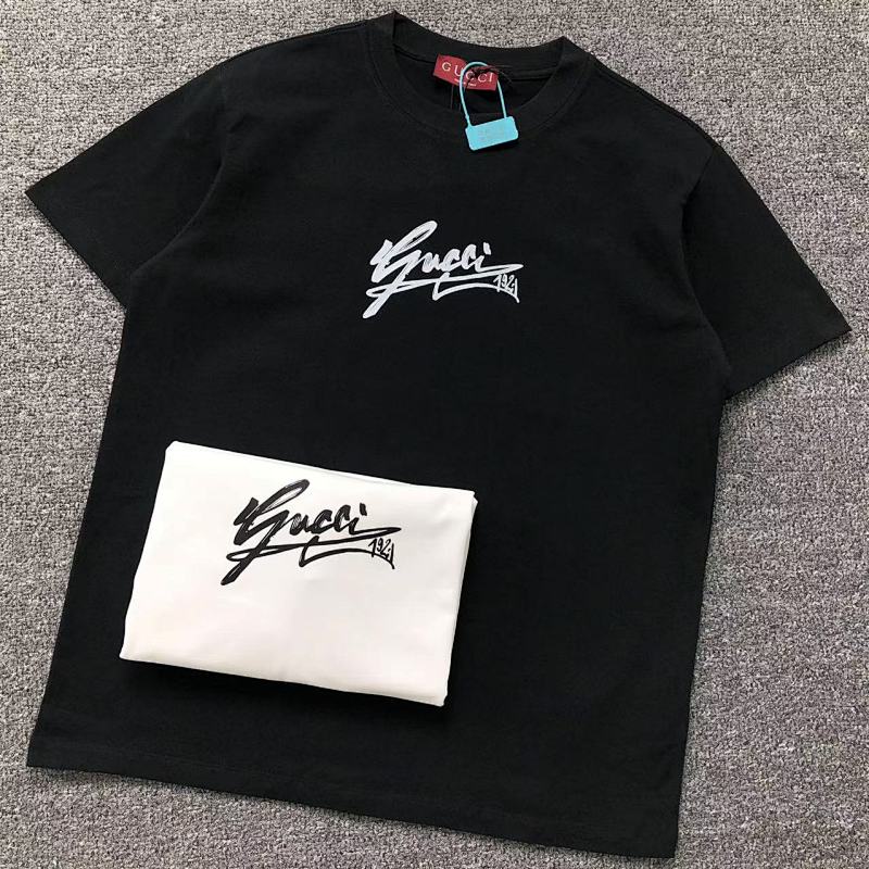 GUCCI T-SHIRT 311292921（im 170cm 55kg i wear size XS in the phot）
