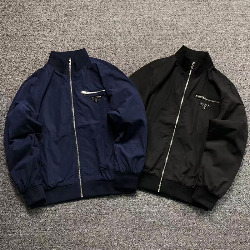 PRADA JACKET 22032718001（im 170cm 60kg i wear size M in the phot）
