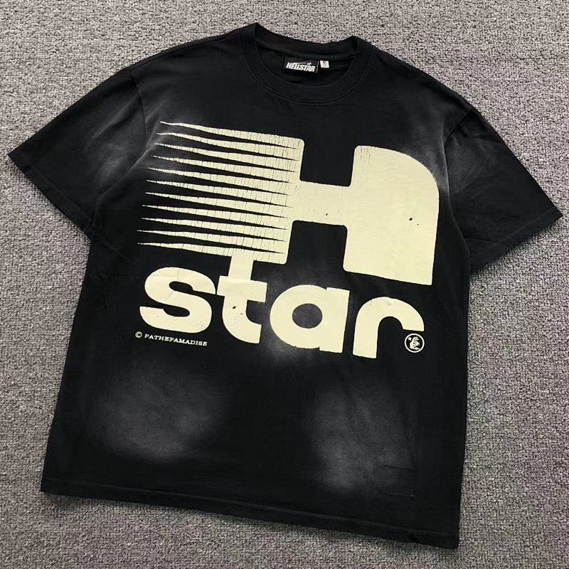HELLSTAR T-SHIRT 3112063117（im 170cm 60kg i wear size S in the phot）
