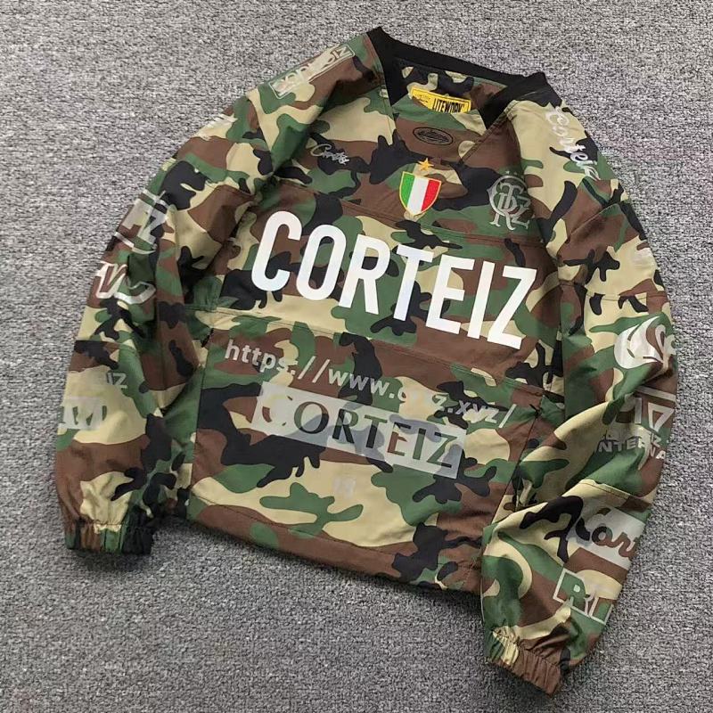 CORTEIZ LONG SLEEVED 1109020334（im 170cm 60kg i wear size S in the phot）