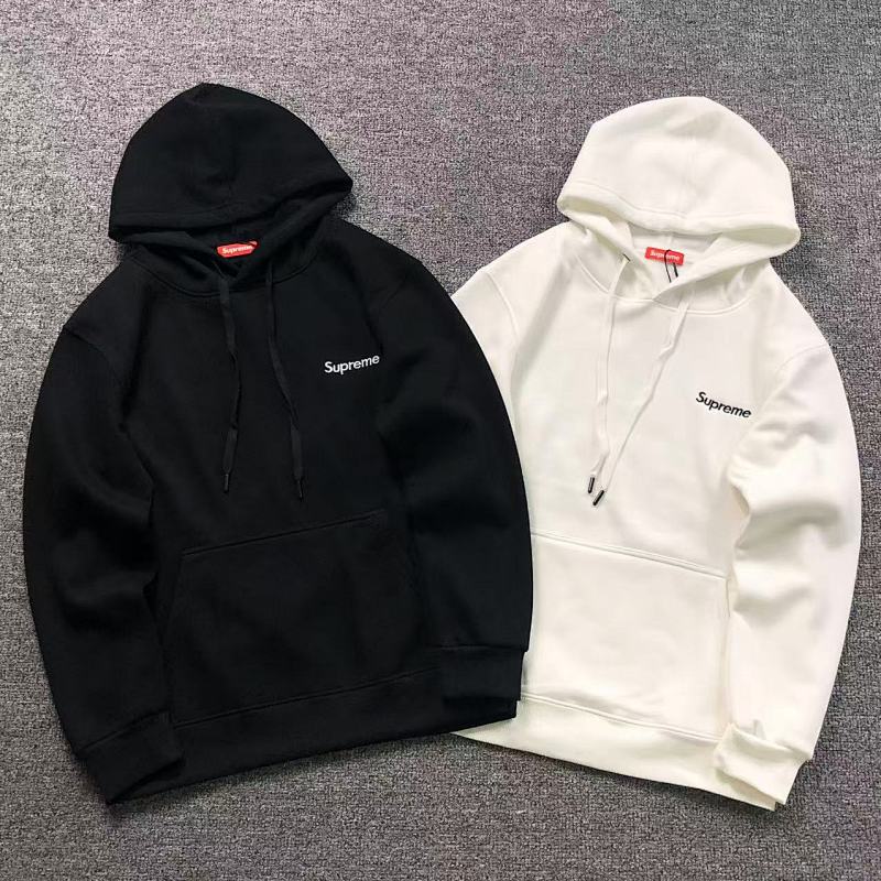 SUPREME HOODIE 2110212101（im 170cm 60kg i wear size L in the phot）