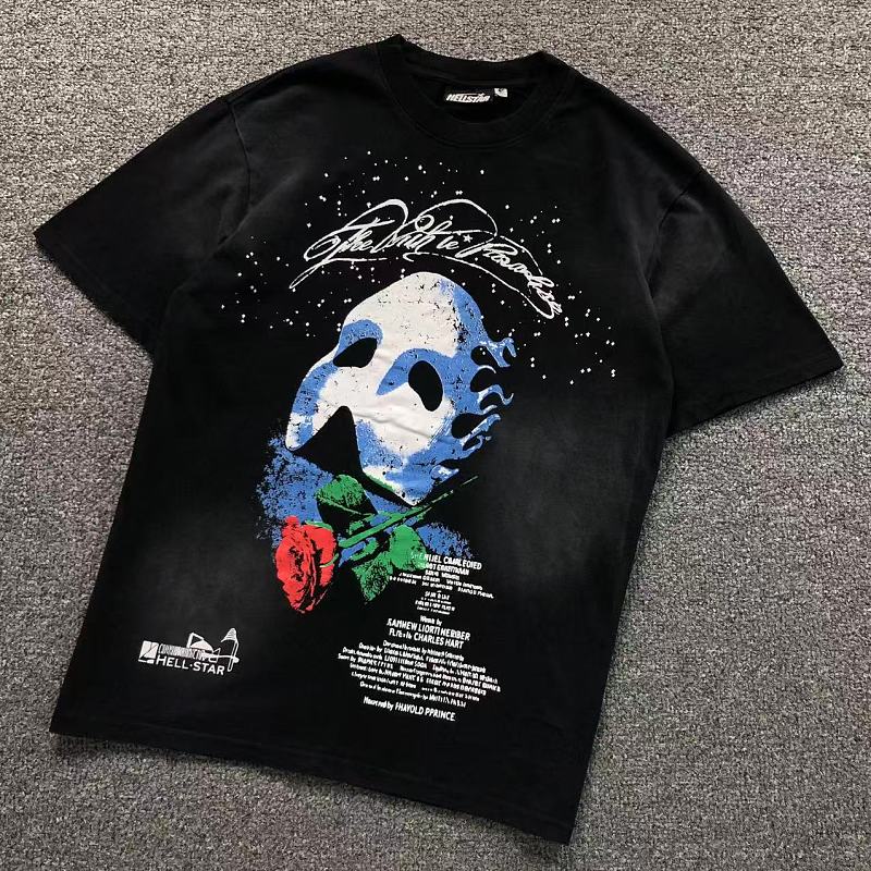 HELLSTAR T-SHIRT 3204252317（im 170cm 60kg i wear size S in the phot）