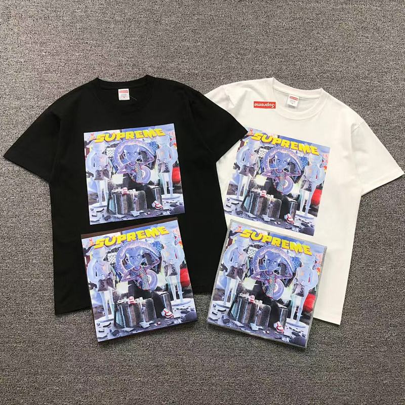 SUPREME T-SHIRT 123141002（im 170cm 60kg i wear size M in the phot）