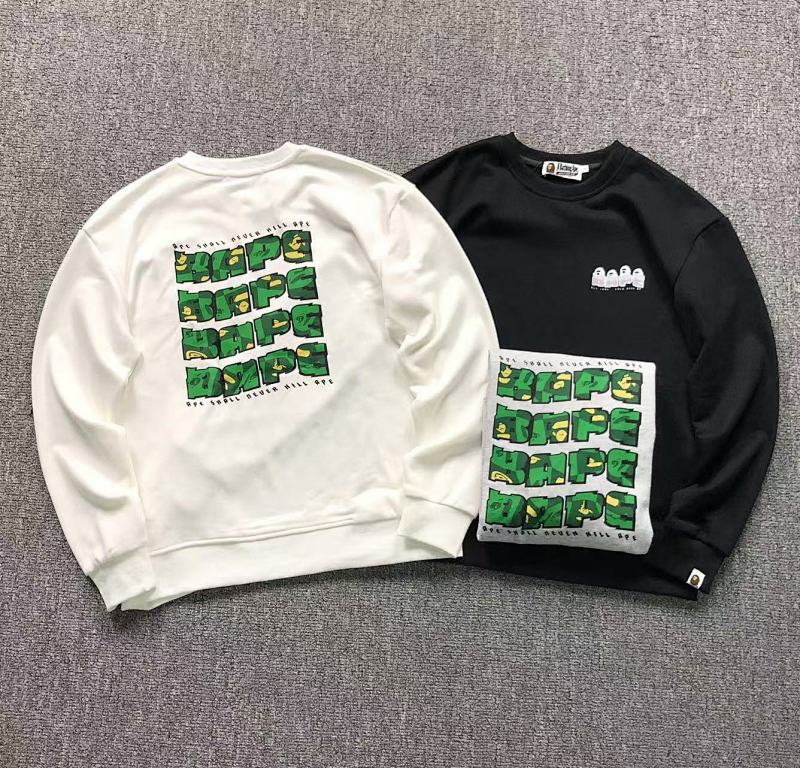BAPE HOODIE 4111281617（im 170cm 55kg i wear size S in the phot）