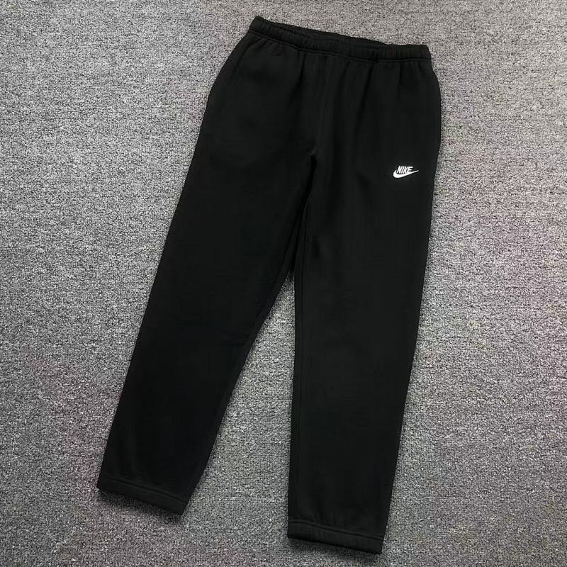 NIKE TROUSERS 523052819（im 170cm 60kg i wear size L in the phot）