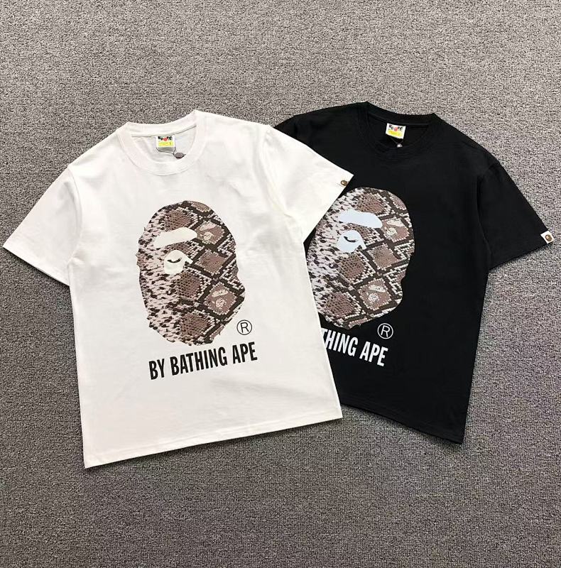 BAPE T-SHIRT 3105292517（im 170cm 60kg i wear size S in the phot）