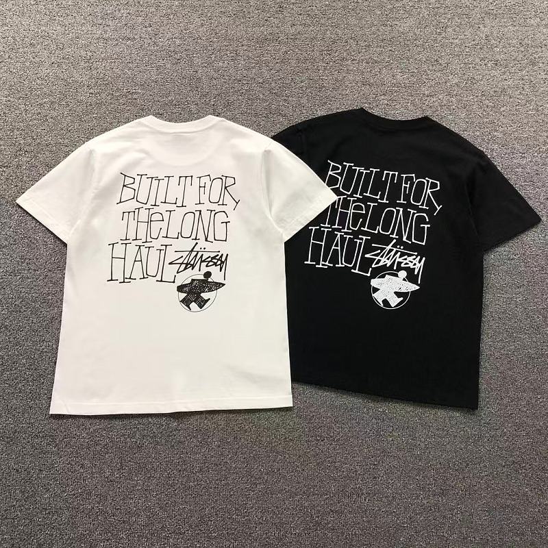 STUSSY T-SHIRT 52080511182（im 170cm 60kg i wear size S in the phot）