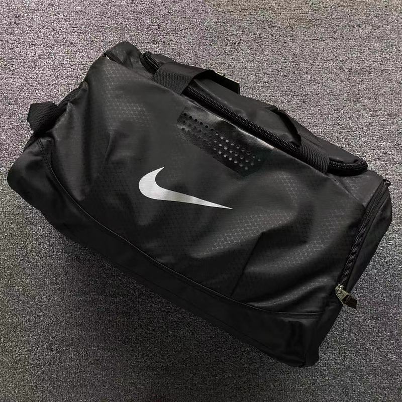 NIKE BAG 4205301177(长45CM*宽20CM*高28CM)