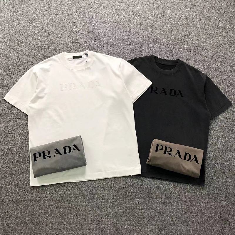 PRADA T-SHIRT 42042902133（im 170cm 60kg i wear size 2XL in the phot）