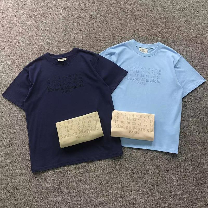 MAISON MARGIELA T-SHIRT 57080286（im 170cm 60kg i wear size 46 in the phot）