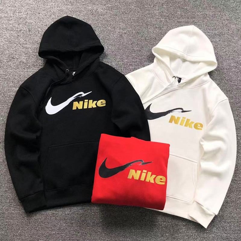 NIKE HOODIE 412042001（im 170cm 60kg i wear size M in the phot）