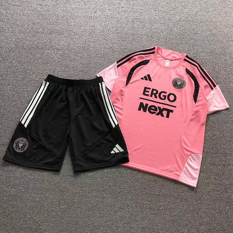 FOOTBALL T-SHIRT SHORTS 129430002（im 170cm 60kg i wear size M in the phot）