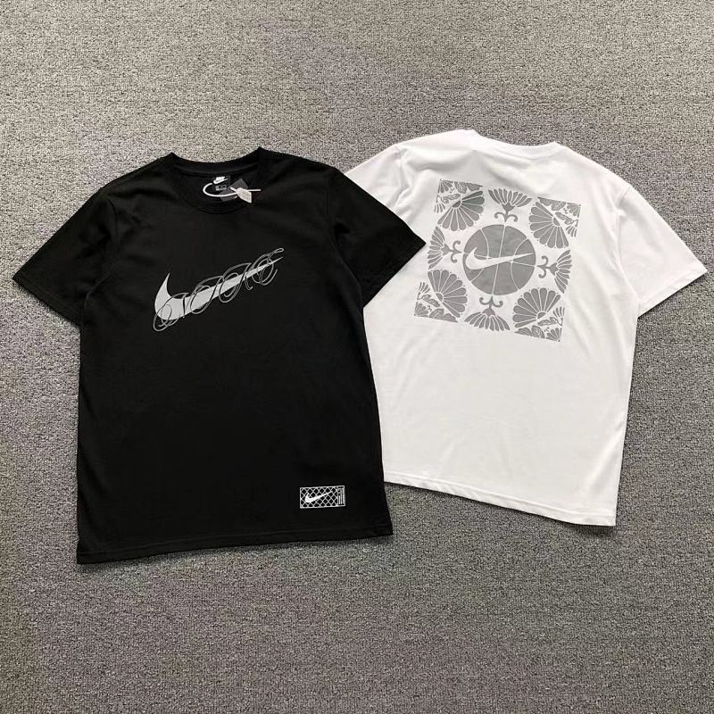 NIKE T-SHIRT 213110557（im 170cm 60kg i wear size M in the phot）