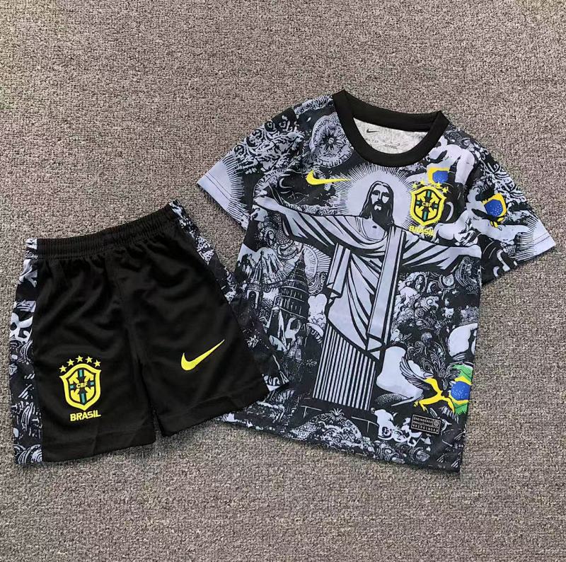 FOOTBALL T-SHIRT SHORTS CHILD 1113017002