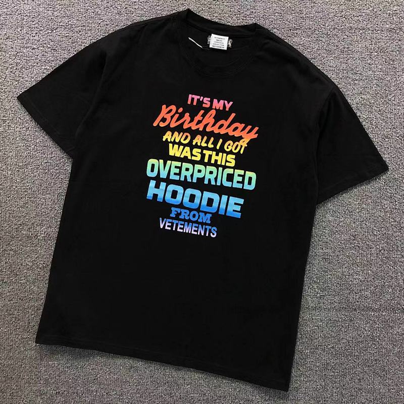 VETEMENTS T-SHIRT 41081208145（im 170cm 60kg i wear size S in the phot）