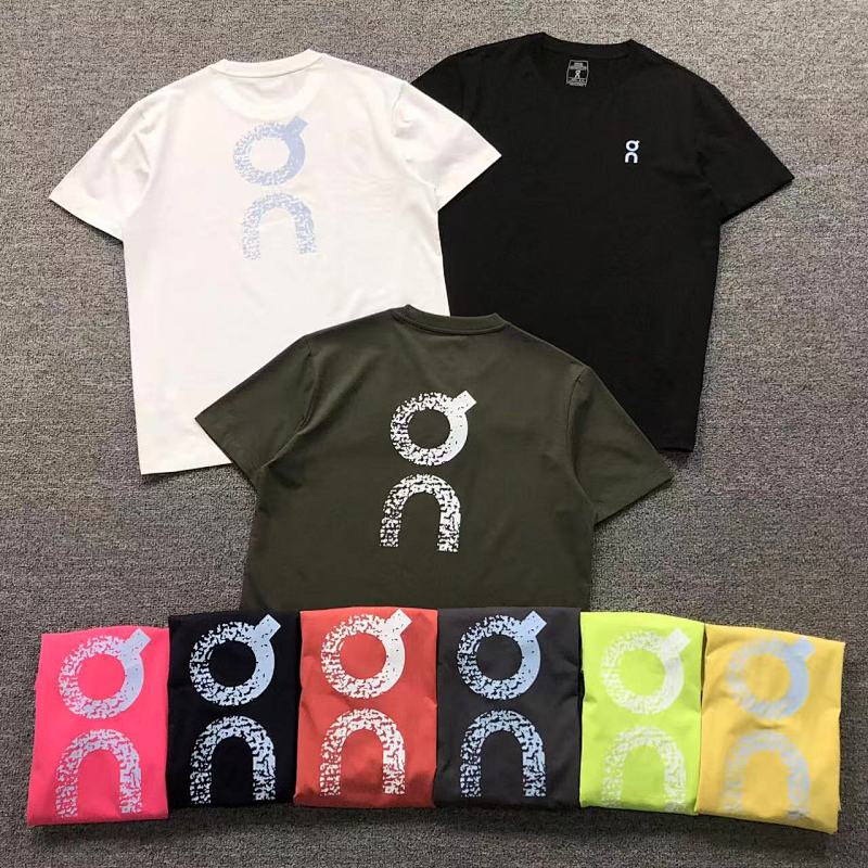 ON T-SHIRT 3112260805（im 170cm 60kg i wear size M in the phot）