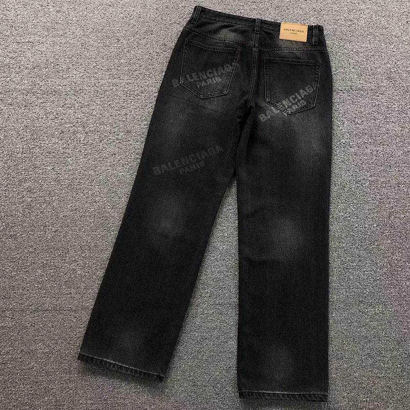 BALENCIAGA TROUSERS 3111080705（im 170cm 60kg i wear size 32 in the phot）