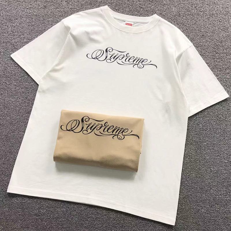 SUPREME T-SHIRT 215300302（im 170cm 60kg i wear size XL in the phot）