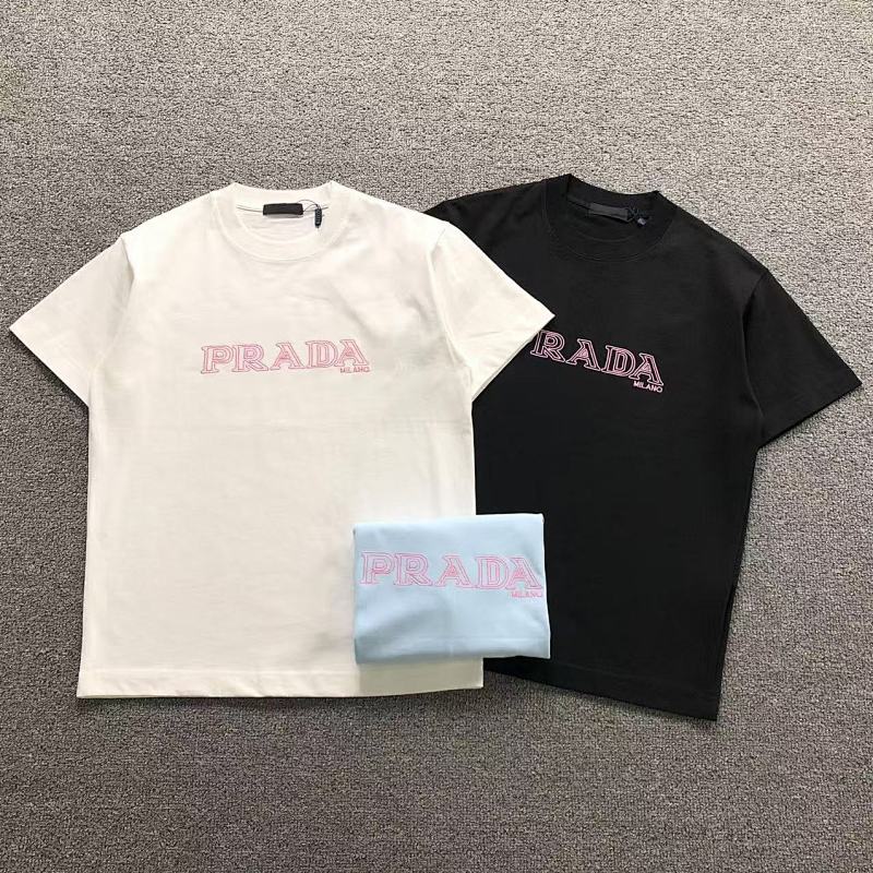 PRADA T-SHIRT 510102681（im 170cm 60kg i wear size S in the phot）