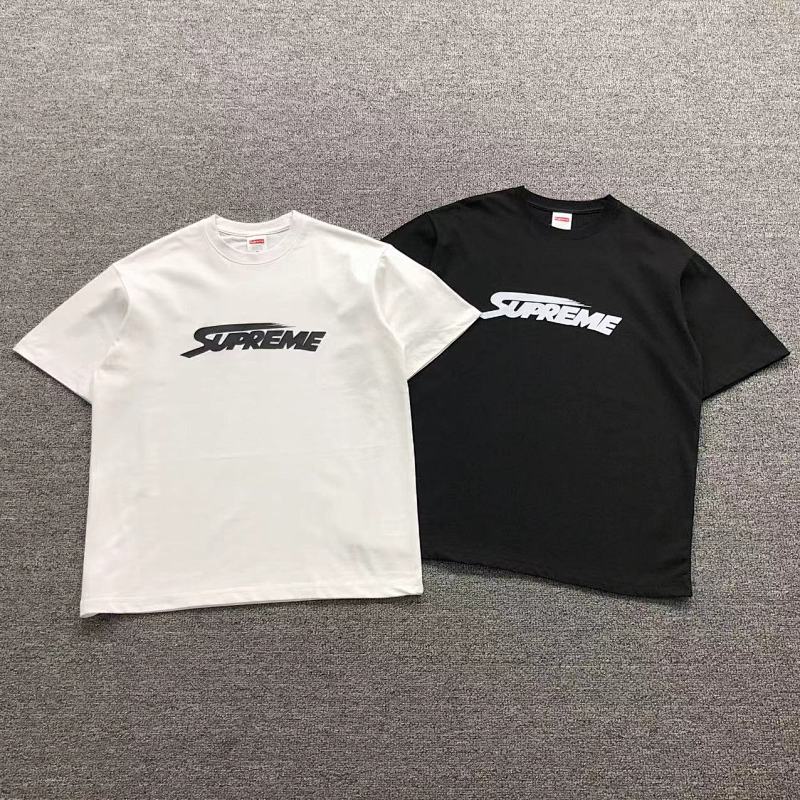 SUPREME T-SHIRT 112071721（im 170cm 57kg i wear size M in the phot）