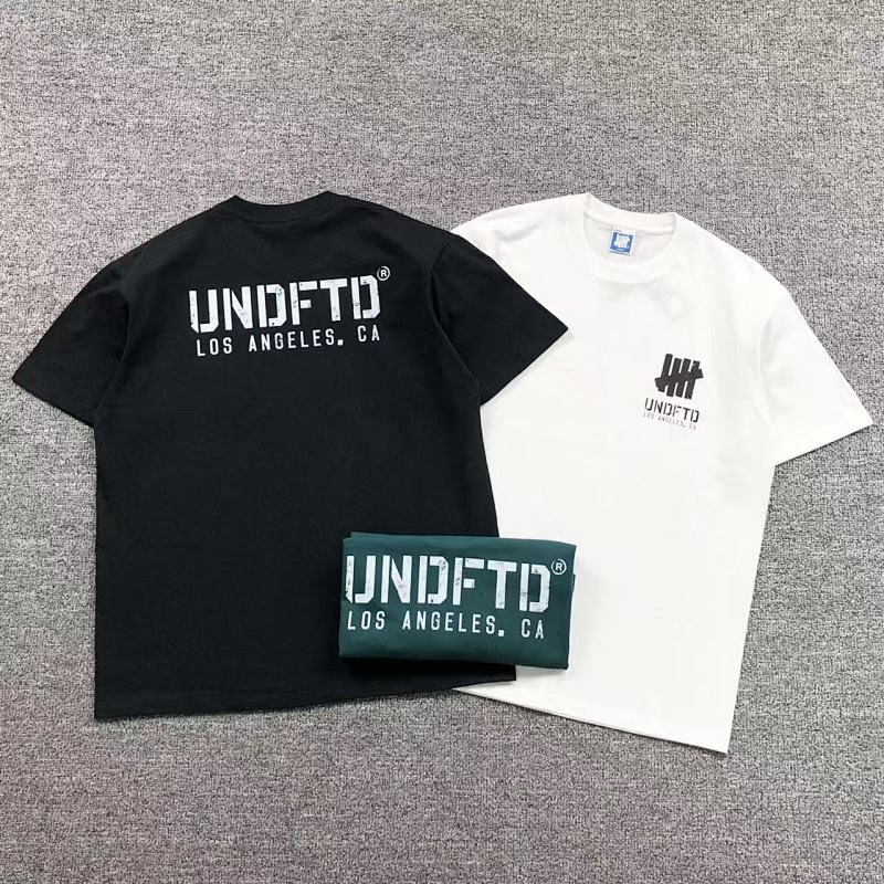 UNDEFEATED T-SHIRT 215132402（im 170cm 60kg i wear size L in the phot）