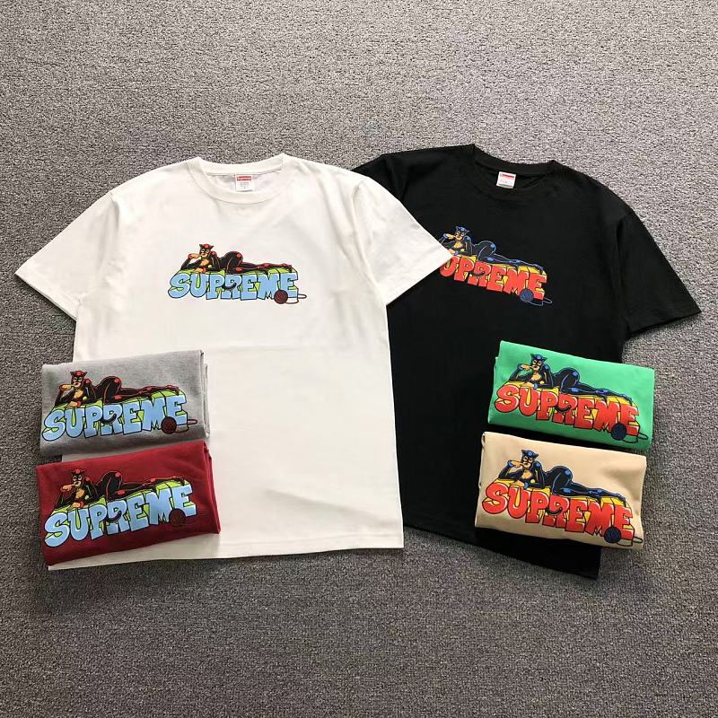 SUPREME T-SHIRT 4208206102（im 170cm 60kg i wear size L in the phot）
