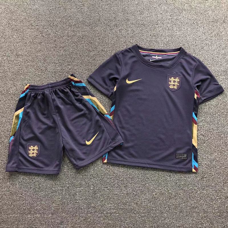 FOOTBALL CHILD T-SHIRT SHORTS 1110320002