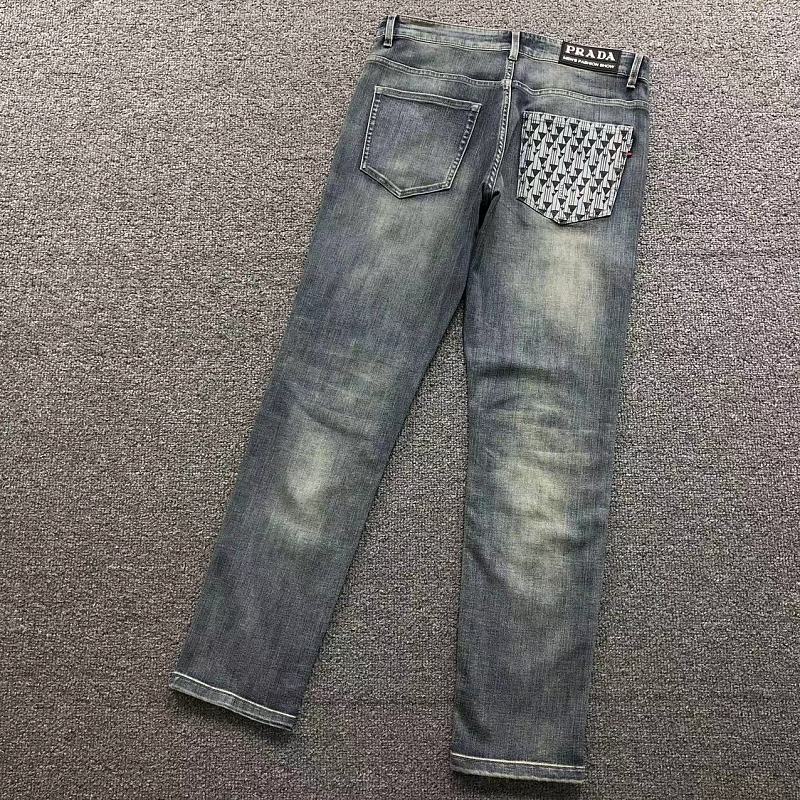PRADA TROUSERS 2207300405（im 170cm 60kg i wear size 32 in the phot）